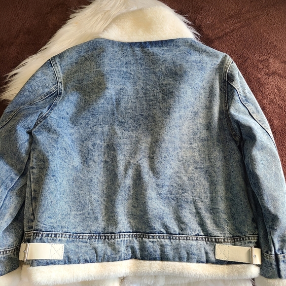 Sherpa lined jeans jacket - Picture 8 of 9